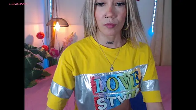 Veronicaa 2 online show from November 2025 10:21:02 PM