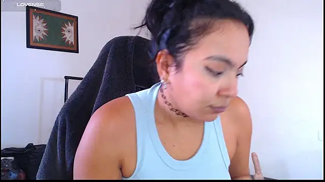 Snapshot of Rachell__420 chatting on December 2025 02:08:02 PM Rachell 420 online show from December 2025 02:08:02 PM