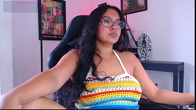 Snapshot of Rachell__420 chatting on April 2026 02:37:01 PM Rachell 420 online show from April 2026 02:37:01 PM