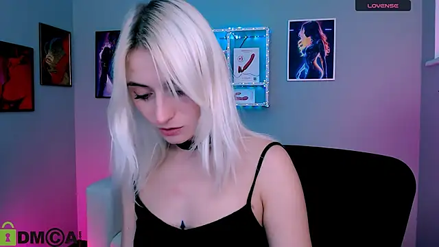 melisa white1 online show from December 2025 08:24:02 PM