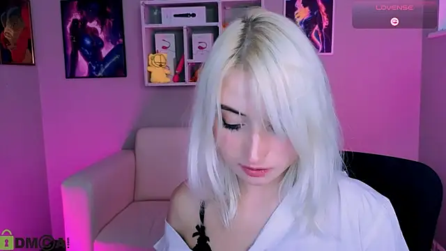 melisa white1 online show from November 2025 09:30:02 PM