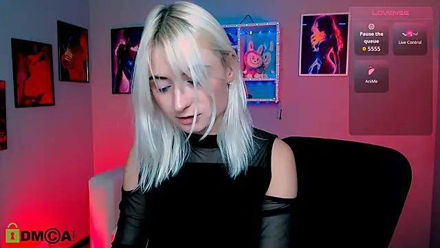 melisa white1 online show from November 2025 08:30:01 PM