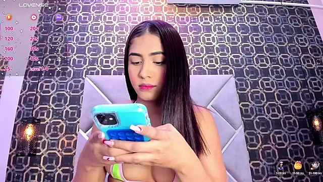 CherryBlossom23 online show from October 2025 01:36:01 AM