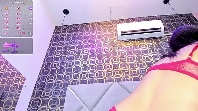 Snapshot of CherryBlossom23 chatting on January 2026 01:31:01 AM CherryBlossom23 online show from January 2026 01:31:01 AM