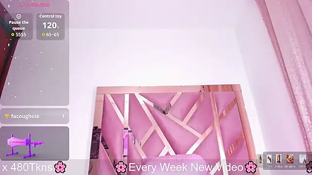 CherryBlossom23 online show from May 2026 01:58:01 AM