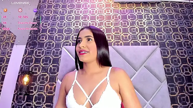 CherryBlossom23 online show from October 2025 01:38:01 AM