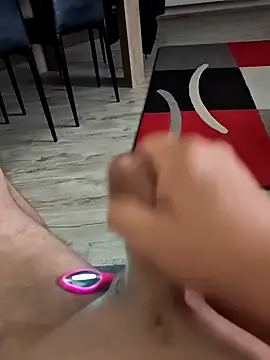 Szeltolo001 online show from March 2026 11:39:02 PM