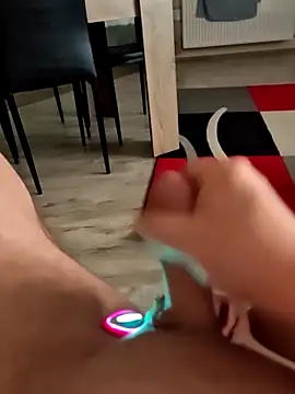 Szeltolo001 online show from February 2026 05:19:01 AM