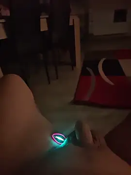 Szeltolo001 online show from March 2026 11:17:02 PM