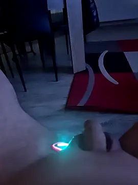 Szeltolo001 online show from February 2026 04:01:01 AM