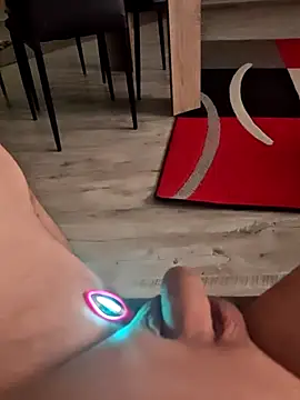 Szeltolo001 online show from January 2026 03:02:02 AM