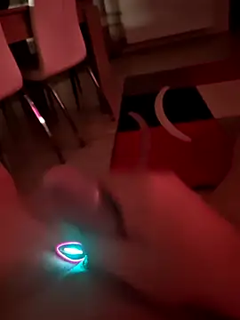 Szeltolo001 online show from April 2026 02:40:02 AM