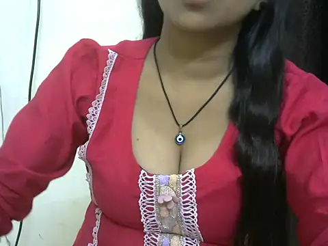 momo lov online show from September 2025 05:12:01 AM