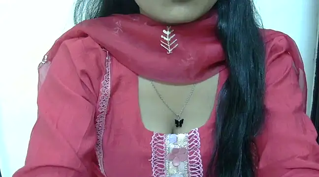 momo lov online show from March 2025 05:33:01 AM