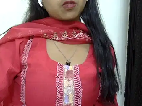 momo lov online show from March 2025 11:45:01 AM