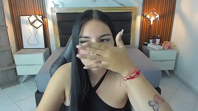 delilaquinn online show from November 2025 12:42:01 PM