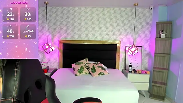 Snapshot of delilaquinn chatting on March 2025 12:17:01 PM delilaquinn online show from March 2025 12:17:01 PM