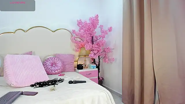 CahitlinBell online show from March 2026 06:15:01 AM