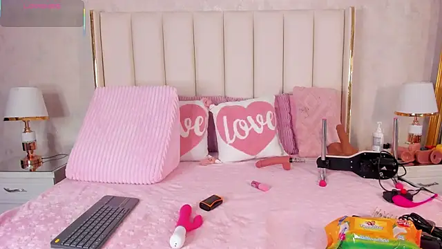 CahitlinBell online show from January 2026 05:56:02 AM