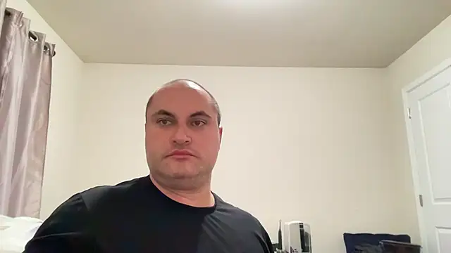 SluggishChase99 online show from February 2026 12:42:02 AM