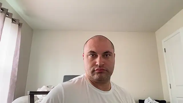 SluggishChase99 online show from March 2026 04:20:01 PM