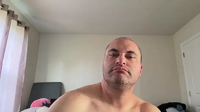 SluggishChase99 online show from June 2026 10:20:01 PM