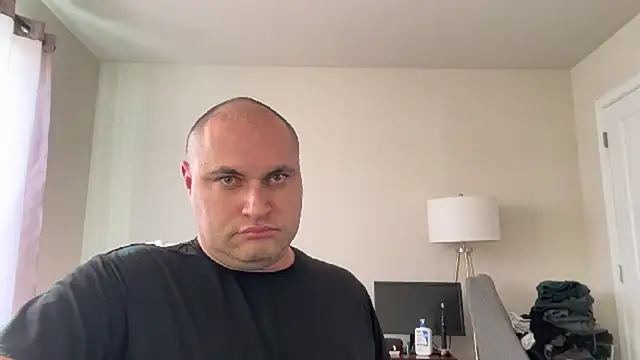 SluggishChase99 online show from December 2025 05:56:02 PM