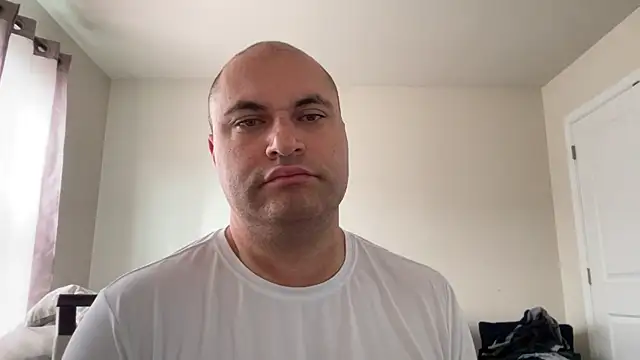 SluggishChase99 online show from April 2026 01:13:02 PM