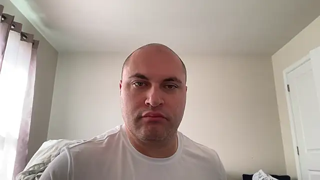 SluggishChase99 online show from March 2026 02:40:02 PM