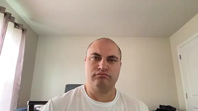 SluggishChase99 online show from May 2026 02:32:01 PM