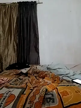 Snapshot of Dj-yefri-pauta chatting on January 2025 03:46:01 PM Dj-yefri-pauta online show from January 2025 03:46:01 PM