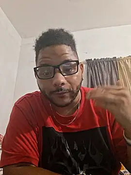 Snapshot of Dj-yefri-pauta chatting on October 2025 12:44:02 AM Dj-yefri-pauta online show from October 2025 12:44:02 AM