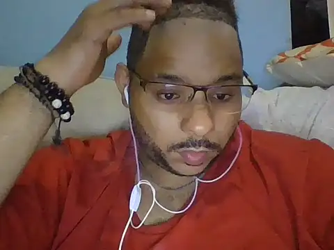 Snapshot of Dj-yefri-pauta chatting on April 2026 12:55:02 AM Dj-yefri-pauta online show from April 2026 12:55:02 AM
