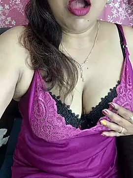 Snapshot of joya_bhabi chatting on May 2026 01:15:01 PM joya bhabi online show from May 2026 01:15:01 PM