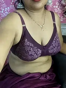 Snapshot of joya_bhabi chatting on April 2026 05:09:01 PM joya bhabi online show from April 2026 05:09:01 PM