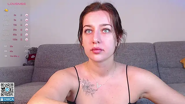 Snapshot of Zoi_Morgan chatting on September 2025 05:22:01 AM Zoi Morgan online show from September 2025 05:22:01 AM