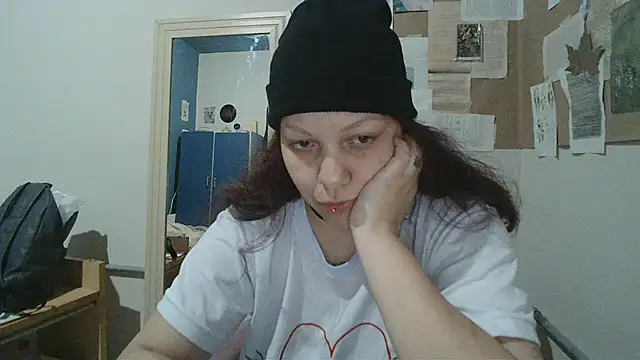 bbyedarling online show from October 2025 02:42:02 AM