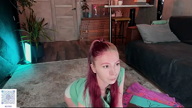 izi-fox online show from June 2026 01:38:01 PM