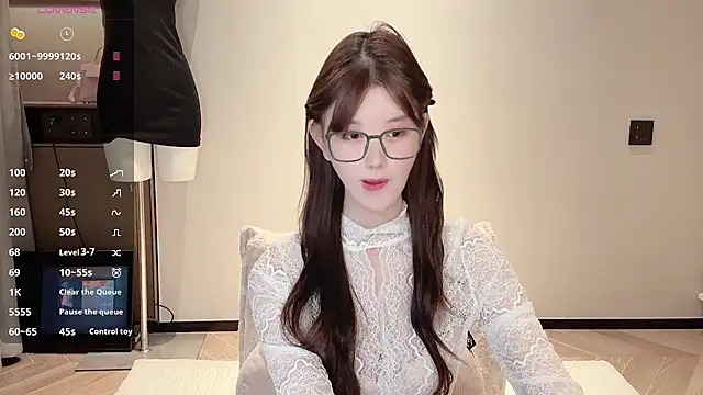 omaiiil online show from December 2025 09:23:01 AM