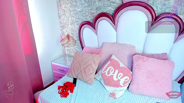 EmmaCrush online show from March 2026 09:21:01 PM