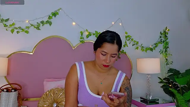 EmmaCrush online show from November 2025 09:41:01 PM