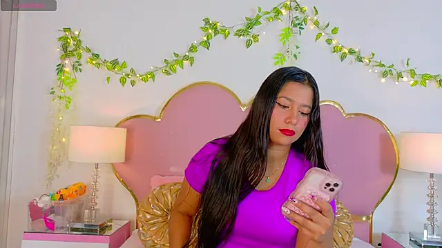 EmmaCrush online show from October 2025 09:12:01 PM