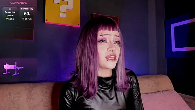 Elettra Rou online show from October 2025 01:48:01 AM