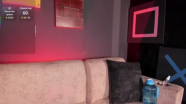 Elettra Rou online show from September 2025 11:26:01 PM