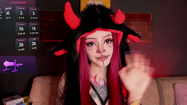 Elettra Rou online show from October 2025 12:01:01 AM