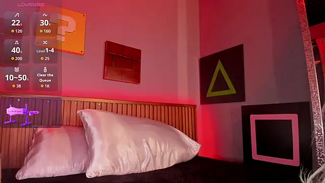 Elettra Rou online show from April 2026 02:18:01 AM