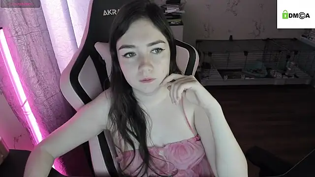 Crazy forest fairy online show from February 2025 02:35:02 PM