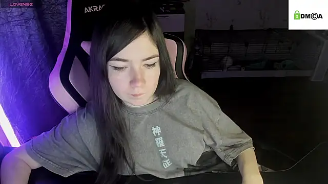 Crazy forest fairy online show from March 2025 02:29:01 AM