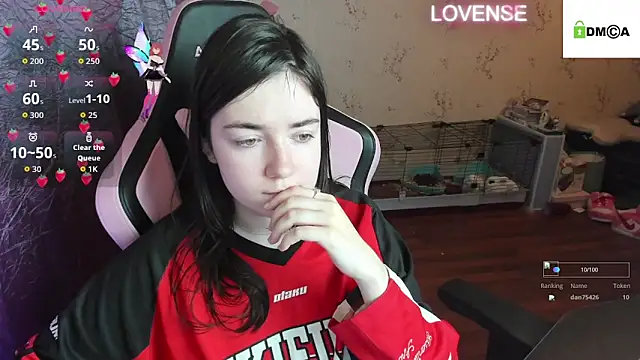 Crazy forest fairy online show from November 2025 10:46:02 PM