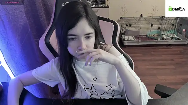 Crazy forest fairy online show from January 2025 03:09:01 AM